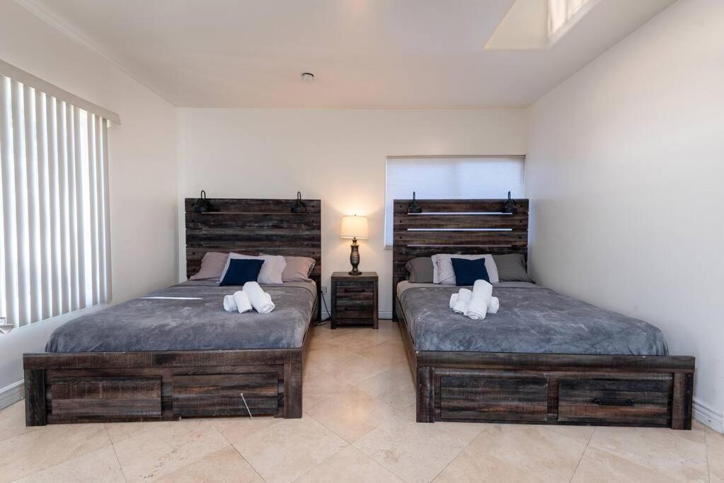 Luxe In Beverly Hills Sleeps 6 Apartamento *